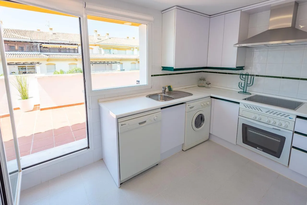 Dama De Noche Penthouse Petfriendly Apartment Marbella 0*,  Spain