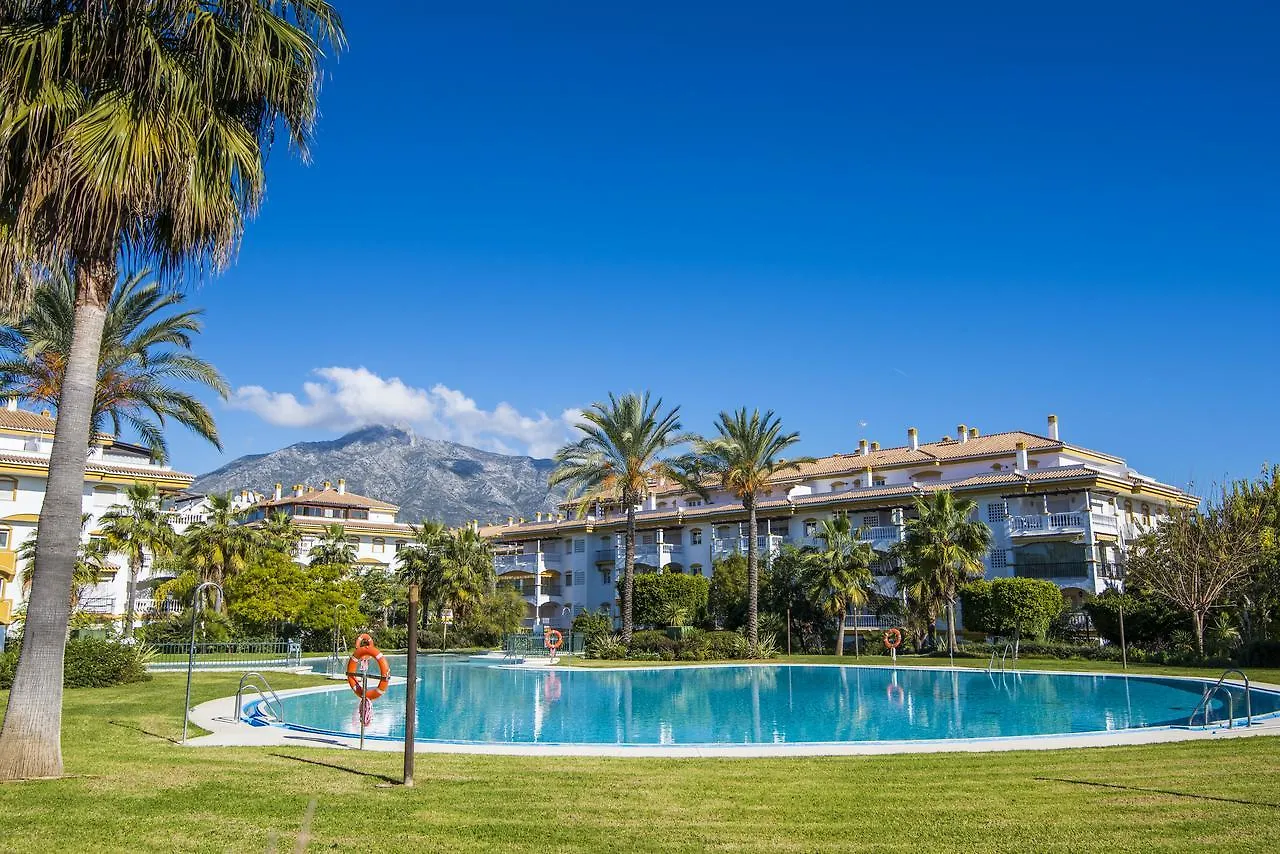 Dama De Noche Penthouse Petfriendly Apartment Marbella Spain
