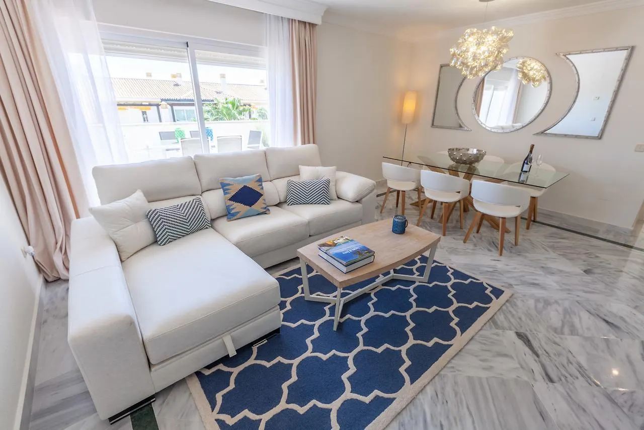 Dama De Noche Penthouse Petfriendly Apartment Marbella