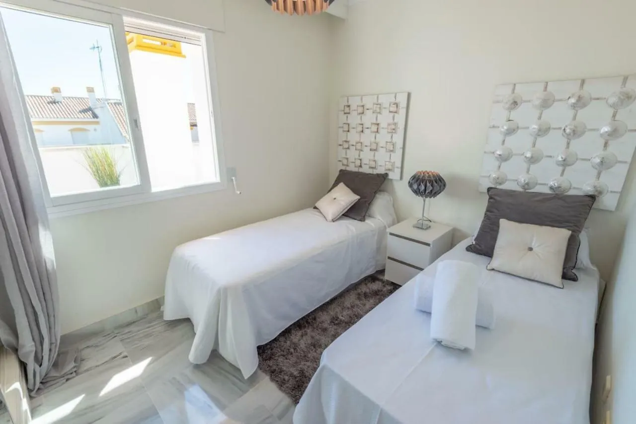 Dama De Noche Penthouse Petfriendly Apartment Marbella